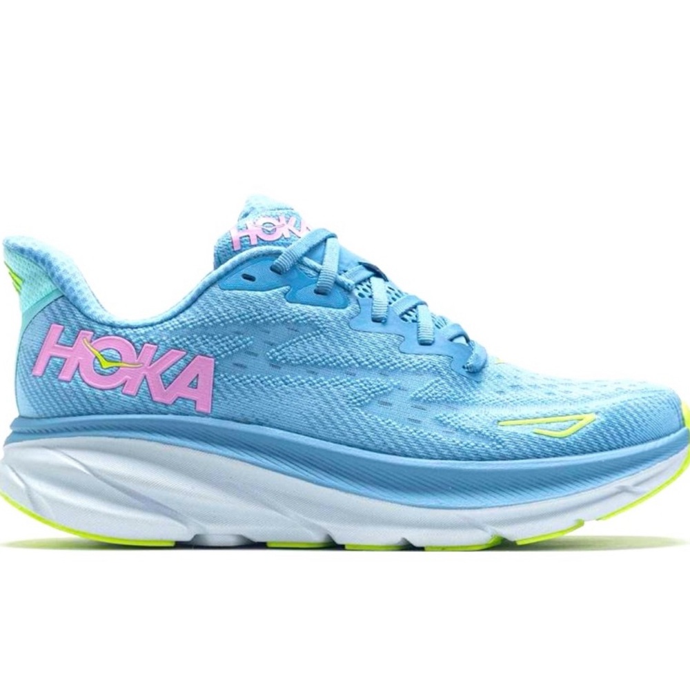 HOKA Clifton 9 Women’s Size 9.5 B Blue
